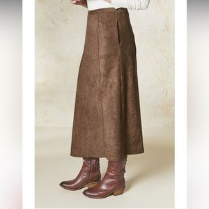 Women’s Coldwater Creek Congac straight full length skirt NEW size 12
